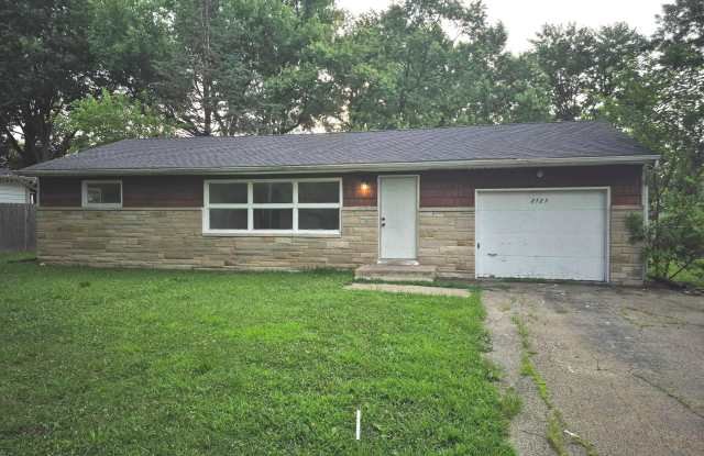 2725 Kristen Drive W