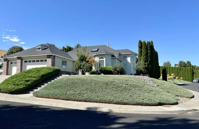 Photo of 4702 South Palouse Court