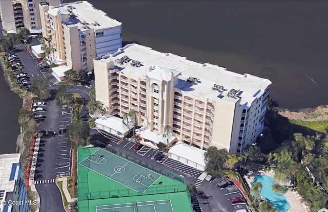 Photo of 480 Sail Lane unit: 302