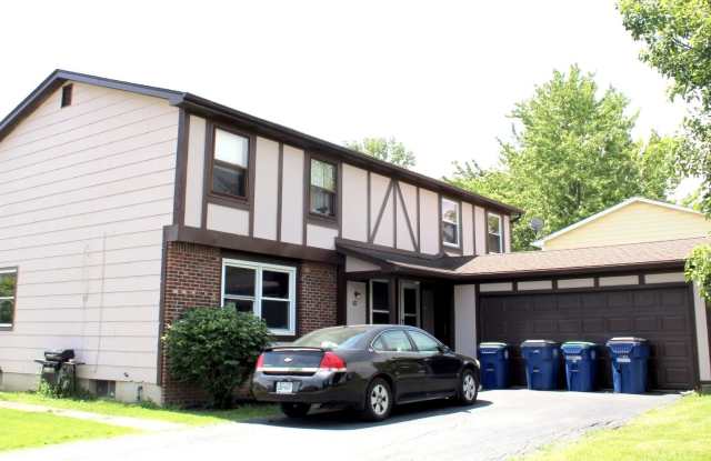 287/289 Kaymar Drive