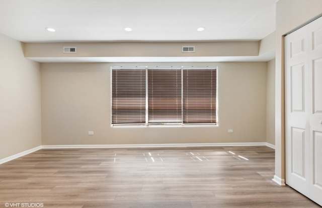 11933 S Pulaski Road