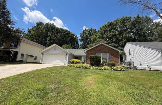 Exclusively Offered By Muse Realty Rentals, LLC