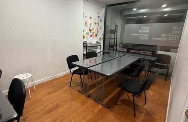 2115 East 16th Street