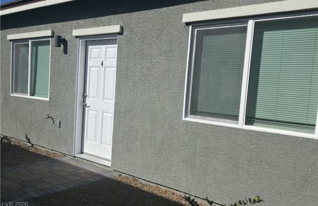 1060 S Nail Creek Court