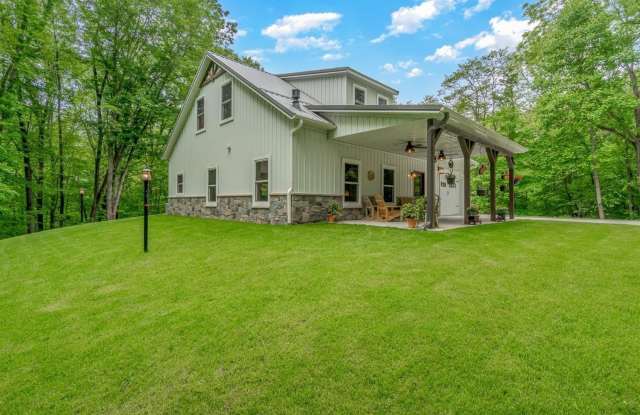 309 E Dr Scholl Lane