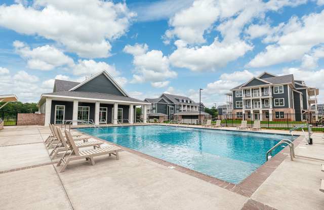 Shadow Creek West New Apartments