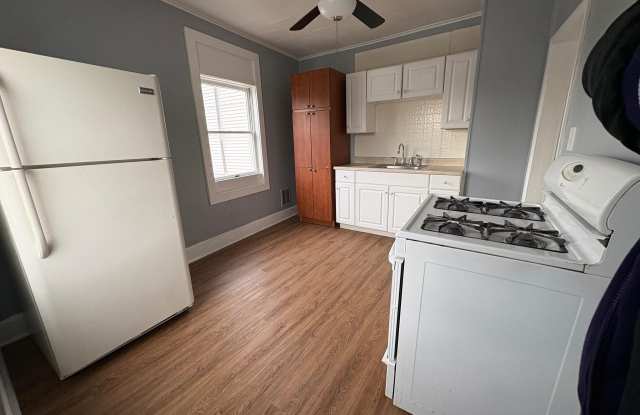 Photo of 2713 HAMMONDS FERRY