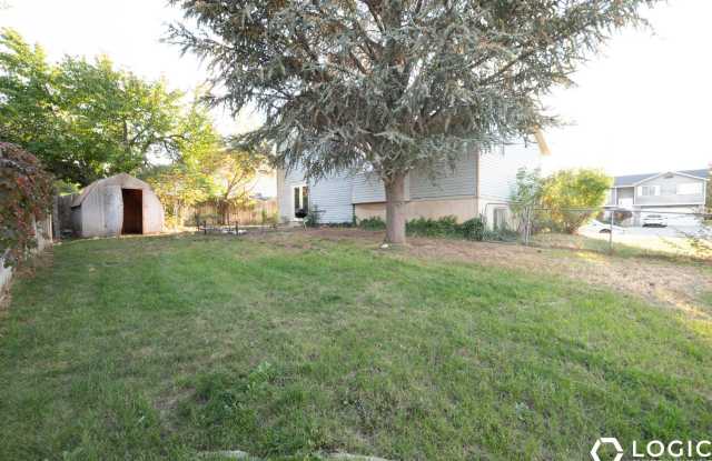 Great Home in Excellent Location!