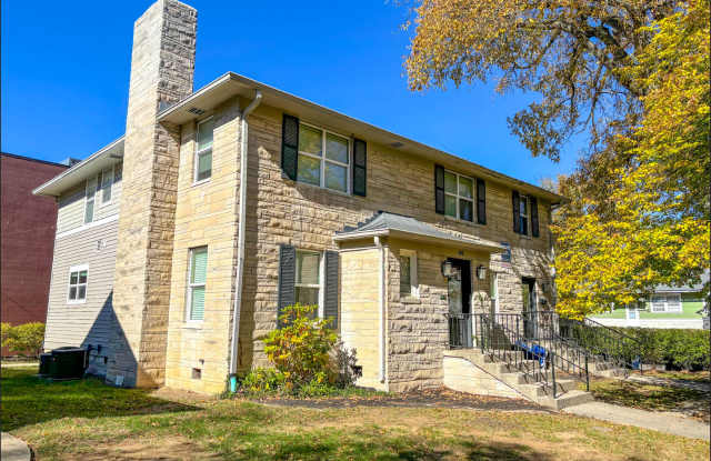 5Bedroom /5.5Bathroom - Newly Renovated!