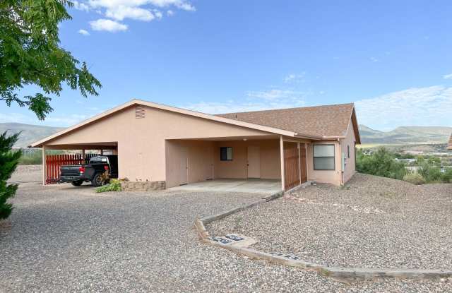 DUPLEX APARTMENT - CAMP VERDE - Mountain views