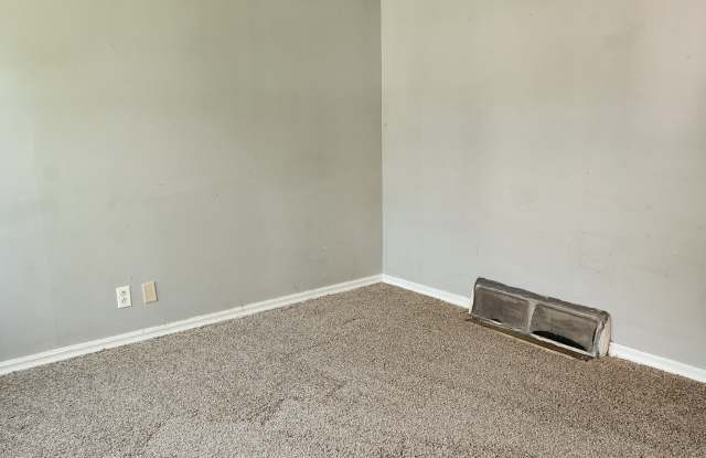 1333 West Hudson Drive