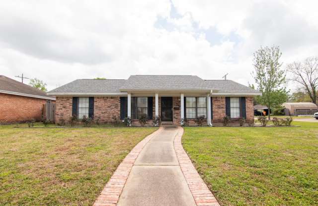 7575 Chelsea Pl - 7575 Chelsea Place, Beaumont, TX 77706