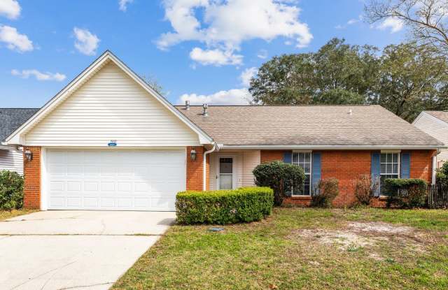 Great Home in Blue Pine Village - 1569 Meadowbrook Court, Okaloosa County, FL 32578