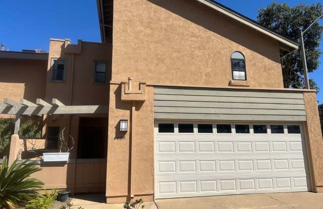 Spacious Townhome For Lease