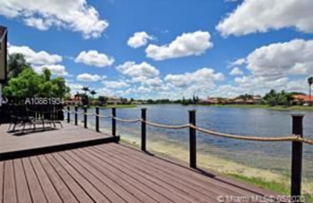 14849 SW 42nd Ln - 14849 Southwest 42nd Lane, Kendall West, FL 33185