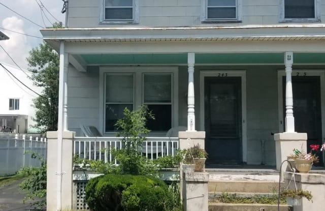 243 MONMOUTH STREET - 243 Monmouth St, Hightstown, NJ 08520