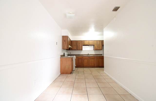 6101 Northwest 23rd Terrace