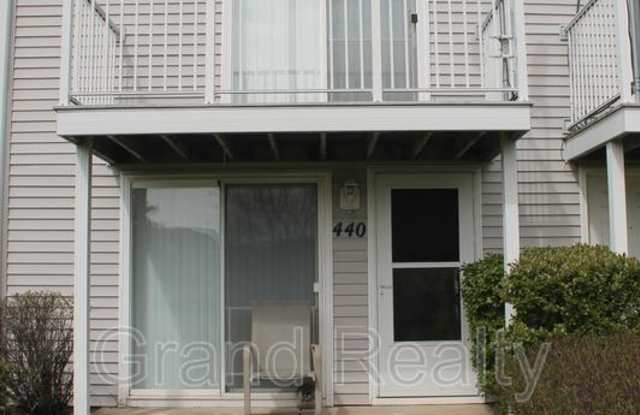 440 Meadow Green Lane