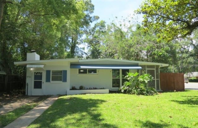 1714 Hall - 1714 Hall Drive, Tallahassee, FL 32303