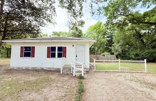 Charming 2-Bedroom Home