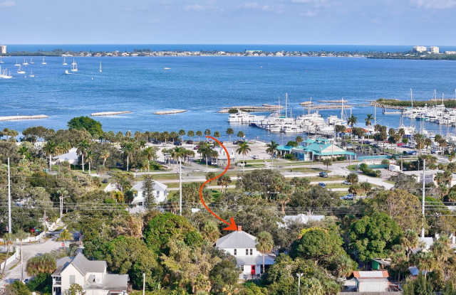 Photo of 419 N 2nd Street