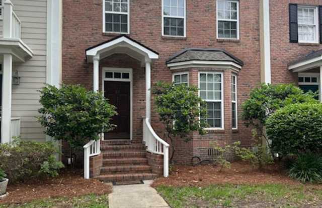 Captains Walk Townhouse-Available to Rent