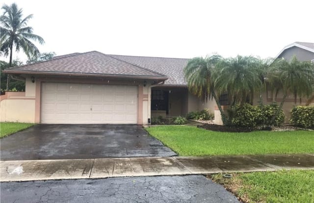 5622 SW 88th Ter - 5622 Southwest 88th Terrace, Cooper City, FL 33328