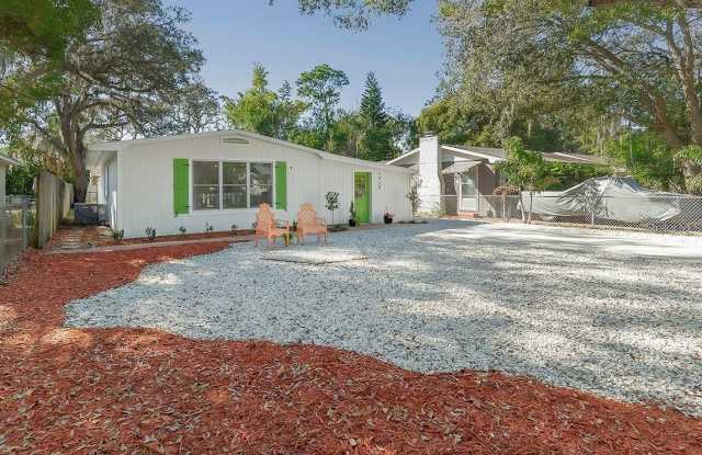 1428 ILLINOIS AVENUE