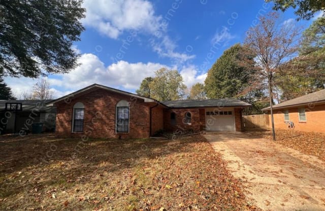 7793 Charleston Dr - 7793 Charleston Drive, Southaven, MS 38671