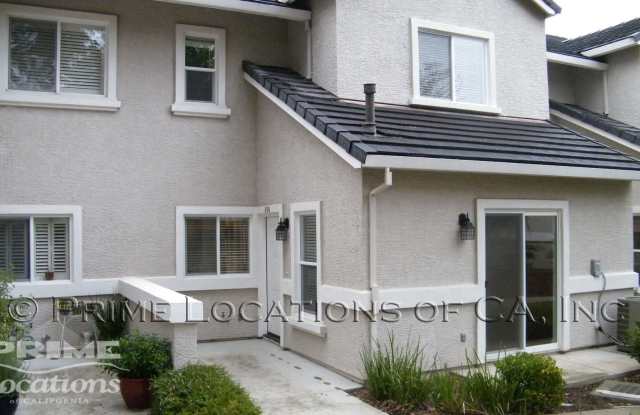 Best value 3 bedroom condo with attached garage