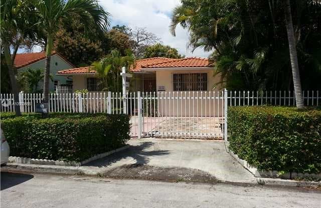 1645 SW 10 ST - 1645 Southwest 10th Street, Miami, FL 33135