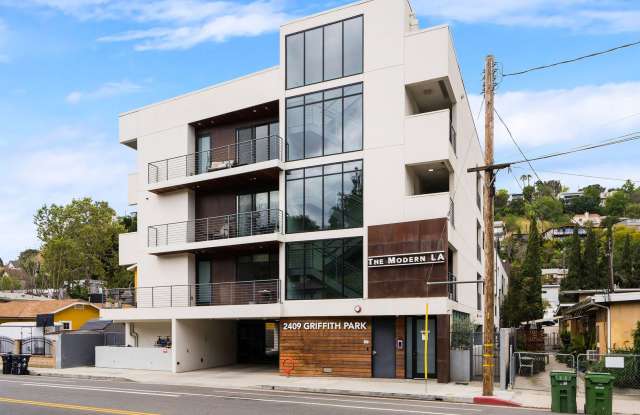 Photo of The Modern LA