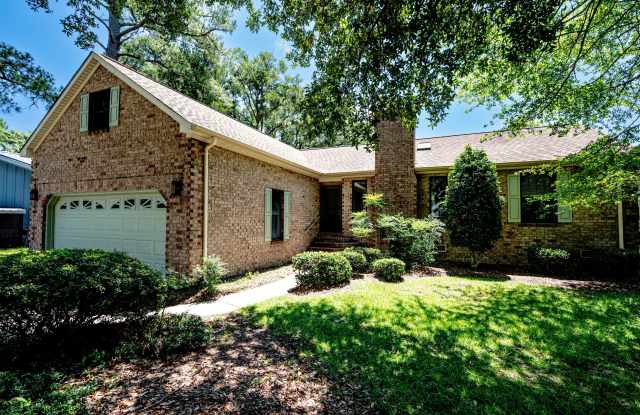 5722 Gondolier Drive