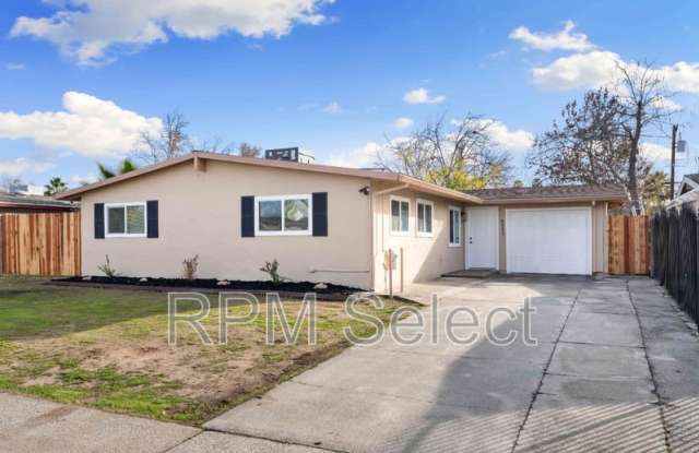 6551 Channing Dr - 6551 Channing Drive, North Highlands, CA 95660