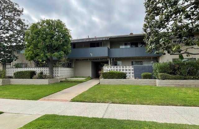 Photo of 545 N Holliston Avenue N 2