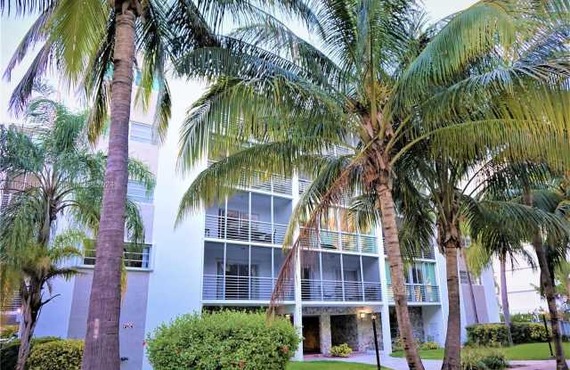 301 Sunrise Dr