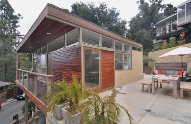 3510 N Knoll Drive - 3510 North Knoll Drive, Los Angeles, CA 90068