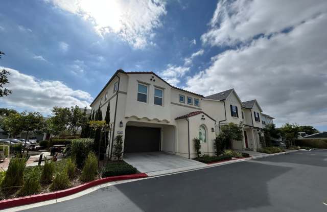 Photo of Stunning 4 Bedroom 3 Bath Plus Loft Home in Costa Mesa