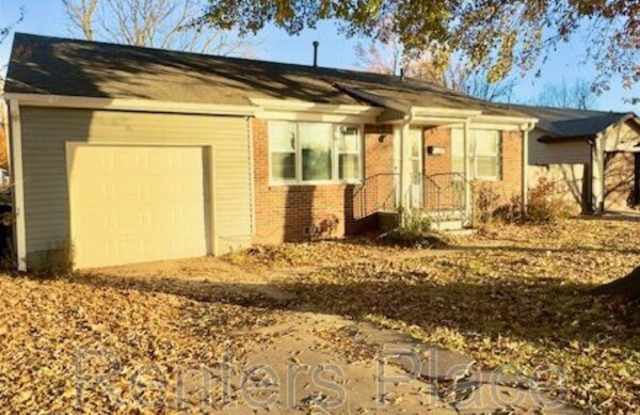 4657 S Rockford Ave
