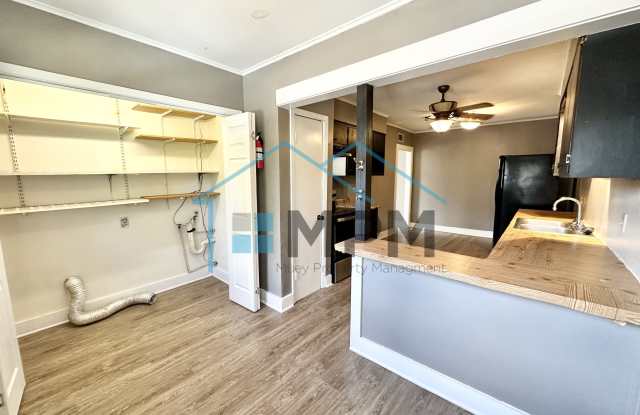 Photo of 202 Glenmar Avenue - D