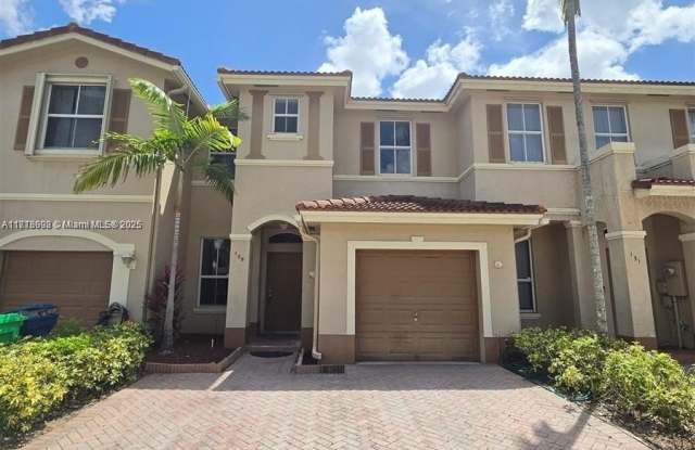 Photo of 129 Riverwalk Cir
