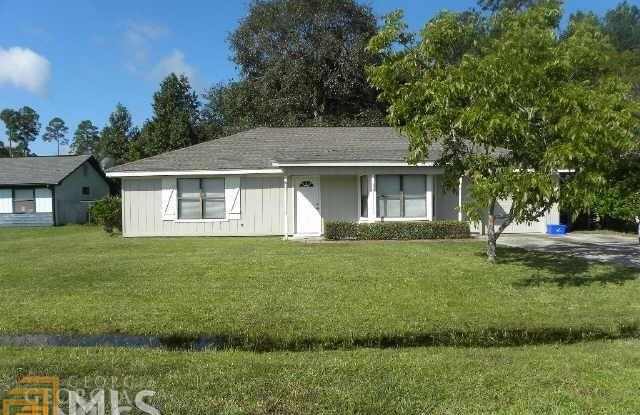 135 Fairfield Dr - 135 Fairfield Drive, St. Marys, GA 31558