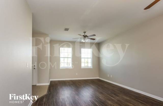 565 19th Street Northwest