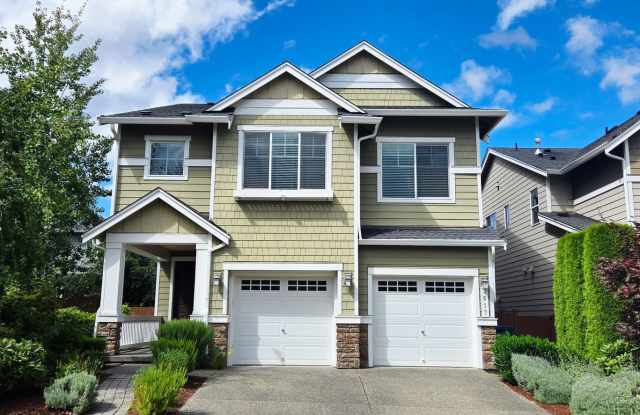 Spacious 4-Bed Home in the Northshore School District