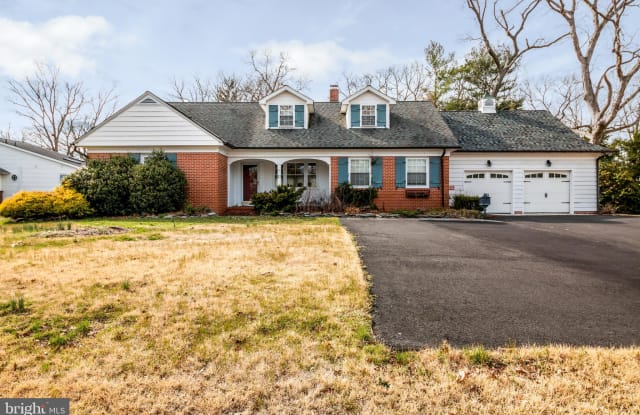 10 OAKDALE DRIVE - 10 Oak Dale Drive, Millville, NJ 08332