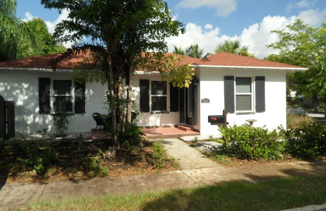 3319 Spruce Avenue - 3319 Spruce Avenue, West Palm Beach, FL 33407