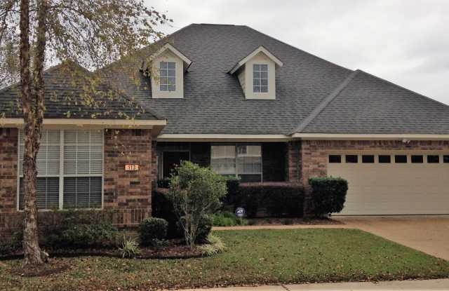 ** BEAUTIFUL 3/2 HAVEN SUBDIVISION **