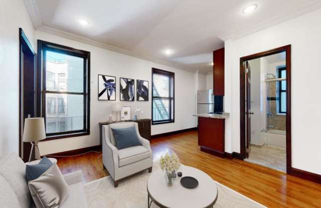 Photo of 315 West 115th Street