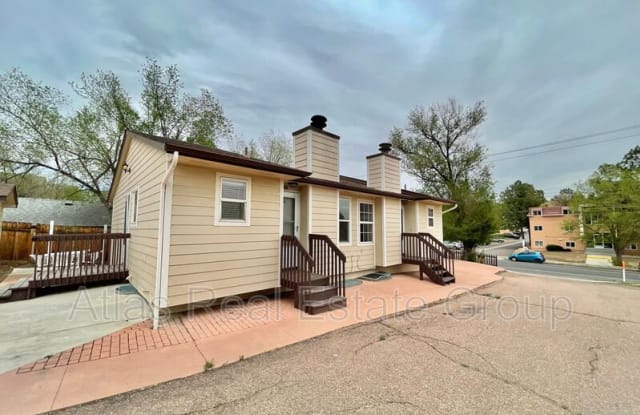 946-944 N 19th St - 946 N 19th St, Colorado Springs, CO 80904