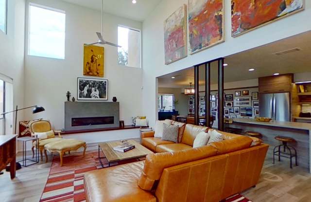 Photo of 801 Southeast CIR NW